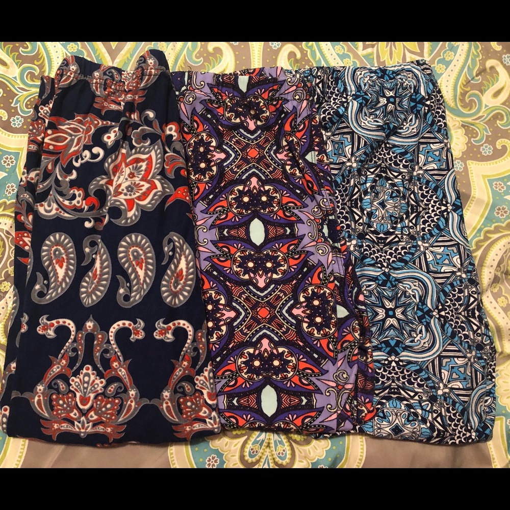 Bundle of soft Capri leggings!